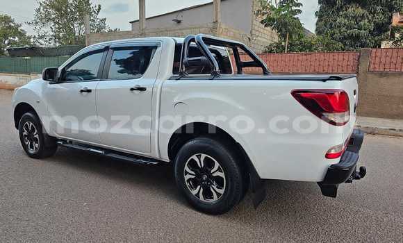 Buy Used Mazda BT-50 White Car in Maputo in Maputo Buy Used Mazda BT-50 White Car in Maputo in Maputo