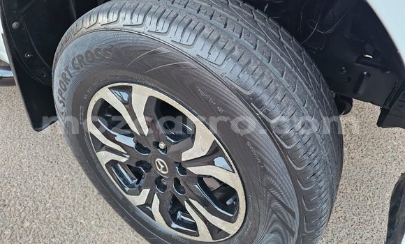 Buy Used Mazda BT-50 White Car in Maputo in Maputo Buy Used Mazda BT-50 White Car in Maputo in Maputo