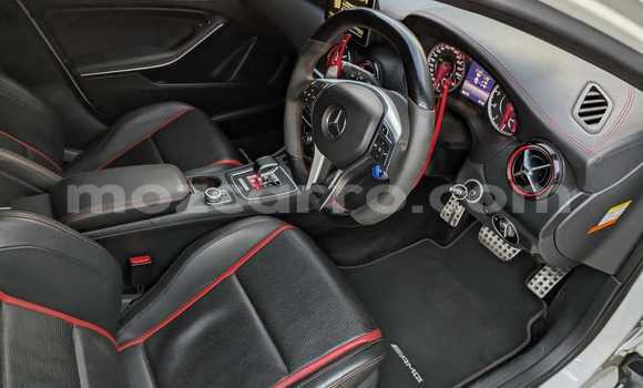 Nunua Ilio tumika Mercedes‒Benz A-klasse AMG Nyeupe Gari ndani ya Maputo nchini Maputo Nunua Ilio tumika Mercedes‒Benz A-klasse AMG Nyeupe Gari ndani ya Maputo nchini Maputo