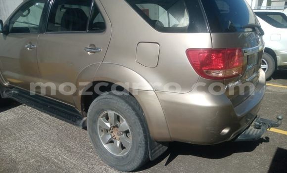 Comprar Usado Toyota Fortuner De outros Carro em Maputo em Maputo Comprar Usado Toyota Fortuner De outros Carro em Maputo em Maputo