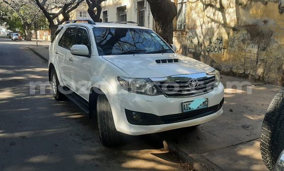 Comprar Usado Toyota Fortuner Branco Carro em Maputo em Maputo Comprar Usado Toyota Fortuner Branco Carro em Maputo em Maputo