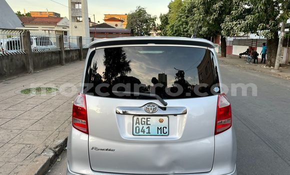 Comprar Usado Toyota Ractis Prata Carro em Maputo em Maputo Comprar Usado Toyota Ractis Prata Carro em Maputo em Maputo