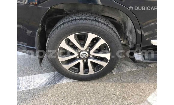 Tenga Imported Toyota Land Cruiser Nhema Mota in Import - Dubai in Cabo Delgado Tenga Imported Toyota Land Cruiser Nhema Mota in Import - Dubai in Cabo Delgado