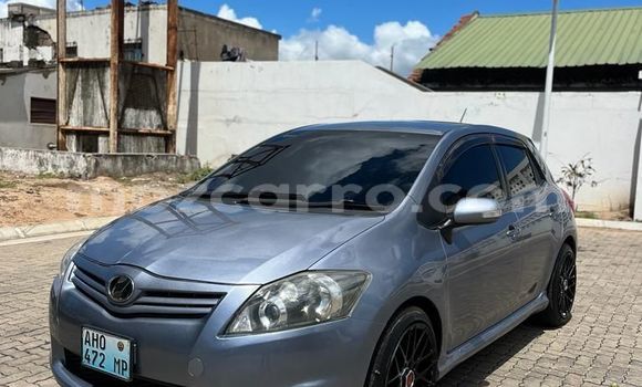 Comprar Usado Toyota Auris Azul Carro em Maputo em Maputo Comprar Usado Toyota Auris Azul Carro em Maputo em Maputo