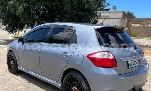 Comprar Usado Toyota Auris Azul Carro em Maputo em Maputo Comprar Usado Toyota Auris Azul Carro em Maputo em Maputo