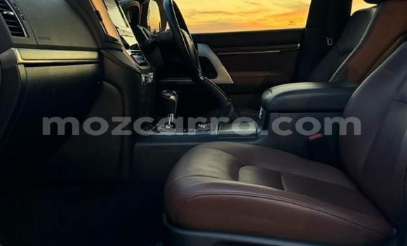 Comprar Usado Toyota Land Cruiser Branco Carro em Maputo em Maputo Comprar Usado Toyota Land Cruiser Branco Carro em Maputo em Maputo