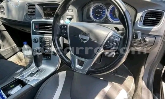 Tenga Tsaru Volvo S60 Nhema Mota in Maputo in Maputo Tenga Tsaru Volvo S60 Nhema Mota in Maputo in Maputo