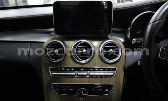 Tenga Tsaru Mercedes‒Benz C-Class Chena Mota in Mabalane in Gaza Tenga Tsaru Mercedes‒Benz C-Class Chena Mota in Mabalane in Gaza