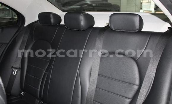 Tenga Tsaru Mercedes‒Benz C-Class Chena Mota in Mabalane in Gaza Tenga Tsaru Mercedes‒Benz C-Class Chena Mota in Mabalane in Gaza