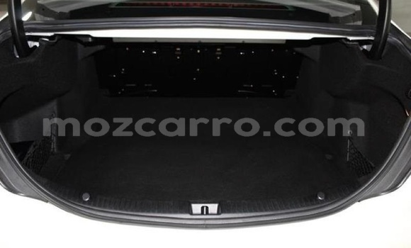 Tenga Tsaru Mercedes‒Benz C-Class Chena Mota in Mabalane in Gaza Tenga Tsaru Mercedes‒Benz C-Class Chena Mota in Mabalane in Gaza