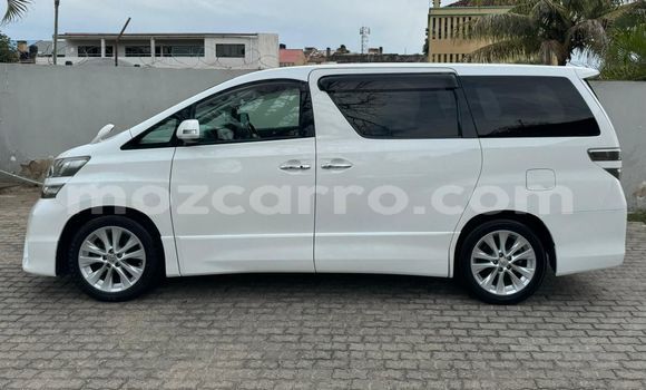 Comprar Usado Toyota Vellfire Branco Carro em Maputo em Maputo Comprar Usado Toyota Vellfire Branco Carro em Maputo em Maputo