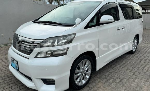 Buy Used Toyota Vellfire White Car in Maputo in Maputo Buy Used Toyota Vellfire White Car in Maputo in Maputo