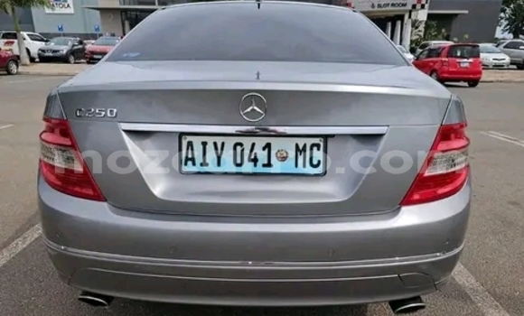 Tenga Tsaru Mercedes-Benz C250 coupe Zvimwe Mota in Maputo in Maputo Tenga Tsaru Mercedes-Benz C250 coupe Zvimwe Mota in Maputo in Maputo