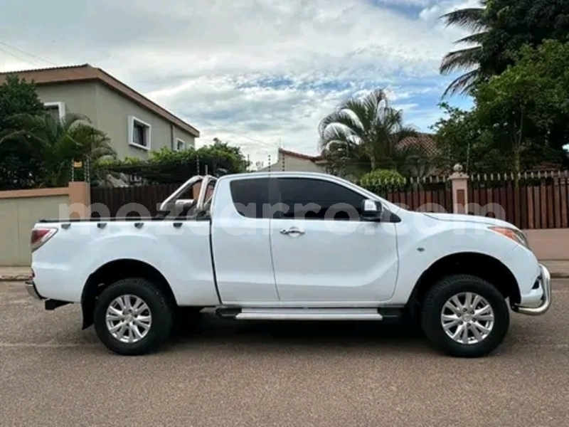 Big with watermark mazda bt 50 maputo maputo 18746