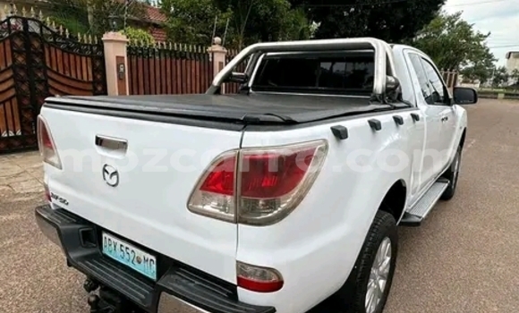 Buy Used Mazda BT-50 White Car in Maputo in Maputo Buy Used Mazda BT-50 White Car in Maputo in Maputo