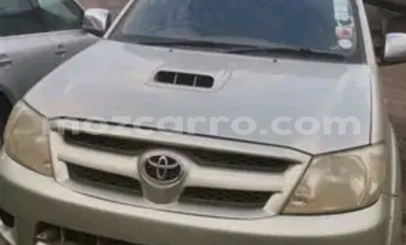 Tenga Tsaru Toyota Hilux Zvimwe Mota in Maputo in Maputo Tenga Tsaru Toyota Hilux Zvimwe Mota in Maputo in Maputo