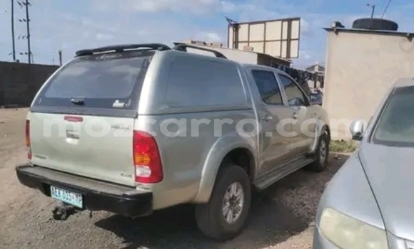 Tenga Tsaru Toyota Hilux Zvimwe Mota in Maputo in Maputo Tenga Tsaru Toyota Hilux Zvimwe Mota in Maputo in Maputo