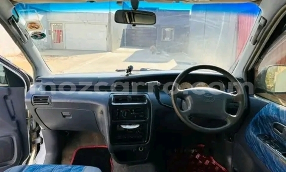 Comprar Usado Toyota Noah Branco Carro em Maputo em Maputo Comprar Usado Toyota Noah Branco Carro em Maputo em Maputo
