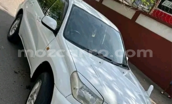 Comprar Usado Toyota RAV4 Branco Carro em Maputo em Maputo Comprar Usado Toyota RAV4 Branco Carro em Maputo em Maputo
