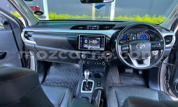 Nunua Ilio tumika Toyota Hilux Nyingine Gari ndani ya Maputo nchini Maputo Nunua Ilio tumika Toyota Hilux Nyingine Gari ndani ya Maputo nchini Maputo