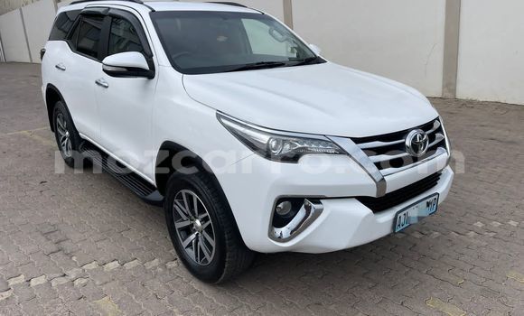 Buy Used Toyota Fortuner White Car in Maputo in Maputo Buy Used Toyota Fortuner White Car in Maputo in Maputo