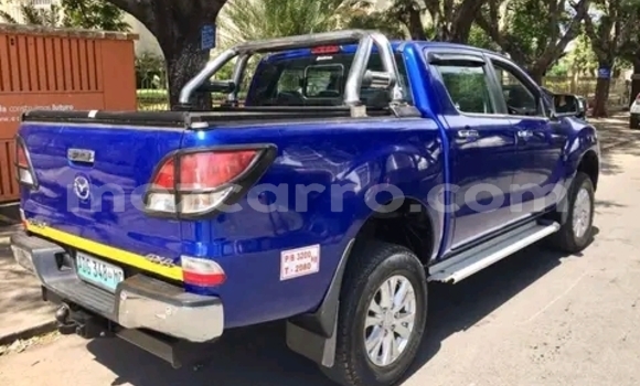 Nunua Ilio tumika Mazda BT-50 Bluu Gari ndani ya Maputo nchini Maputo Nunua Ilio tumika Mazda BT-50 Bluu Gari ndani ya Maputo nchini Maputo