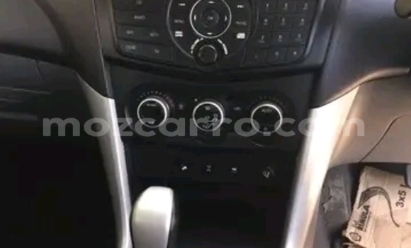 Nunua Ilio tumika Mazda BT-50 Bluu Gari ndani ya Maputo nchini Maputo Nunua Ilio tumika Mazda BT-50 Bluu Gari ndani ya Maputo nchini Maputo