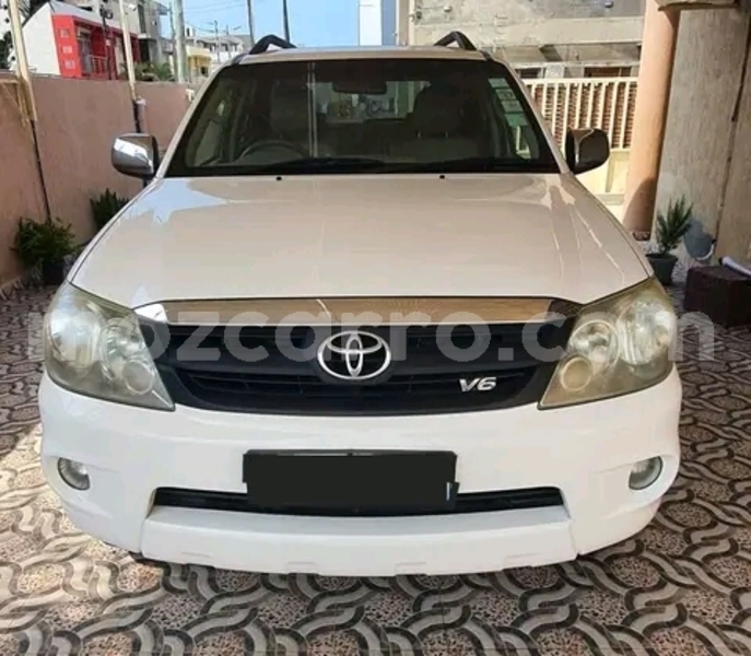 Big with watermark toyota fortuner maputo maputo 18773