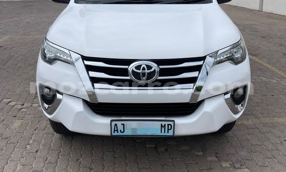 Buy Used Toyota Fortuner White Car in Maputo in Maputo Buy Used Toyota Fortuner White Car in Maputo in Maputo