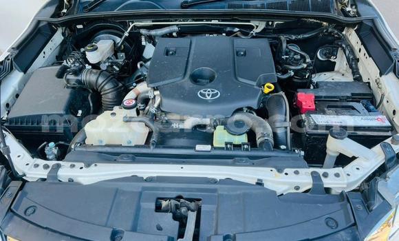 Buy Used Toyota Fortuner White Car in Maputo in Maputo Buy Used Toyota Fortuner White Car in Maputo in Maputo