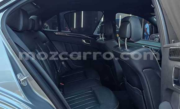 Nunua Ilio tumika Mercedes‒Benz E-Class Nyingine Gari ndani ya Maputo nchini Maputo Nunua Ilio tumika Mercedes‒Benz E-Class Nyingine Gari ndani ya Maputo nchini Maputo