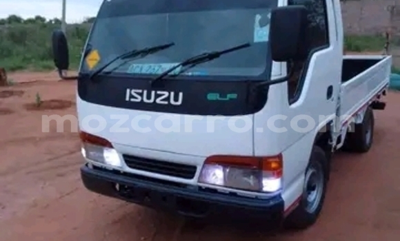Buy Used Isuzu 117 White Car in Maputo in Maputo Buy Used Isuzu 117 White Car in Maputo in Maputo