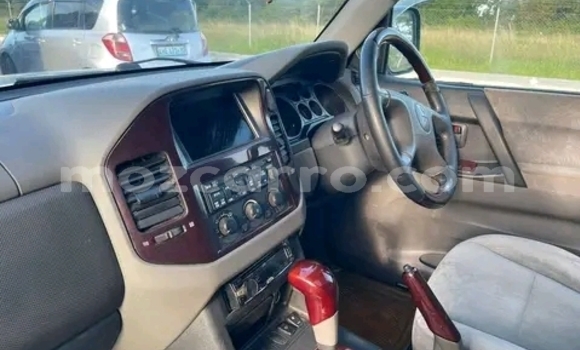 Nunua Ilio tumika Mitsubishi Pajero Nyingine Gari ndani ya Maputo nchini Maputo Nunua Ilio tumika Mitsubishi Pajero Nyingine Gari ndani ya Maputo nchini Maputo