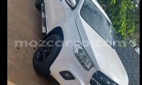 Tenga Tsaru Mercedes-Benz GLC 250D Chena Mota in Maputo in Maputo Tenga Tsaru Mercedes-Benz GLC 250D Chena Mota in Maputo in Maputo