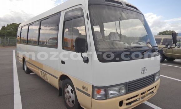 Nunua Ilio tumika Toyota Coaster Nyingine Gari ndani ya Maputo nchini Maputo