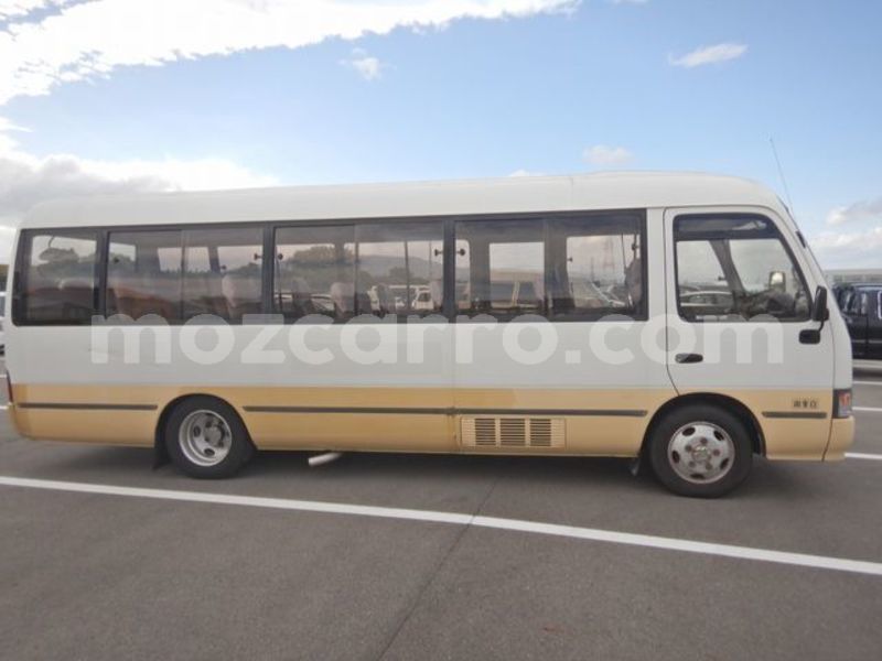 Big with watermark toyota coaster maputo maputo 18812