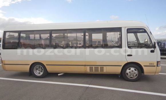 Tenga Tsaru Toyota Coaster Zvimwe Mota in Maputo in Maputo Tenga Tsaru Toyota Coaster Zvimwe Mota in Maputo in Maputo