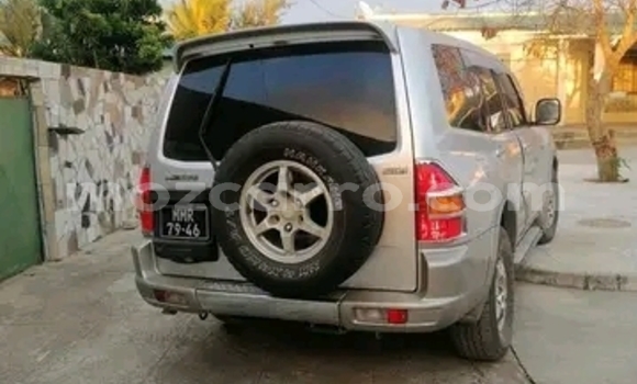 Tenga Tsaru Mitsubishi Pajero Zvimwe Mota in Maputo in Maputo Tenga Tsaru Mitsubishi Pajero Zvimwe Mota in Maputo in Maputo