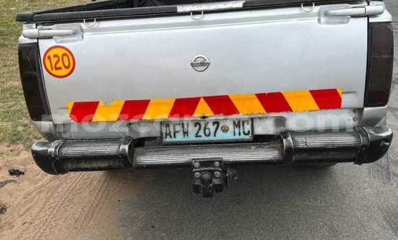Comprar Usado Nissan Hardbody De outros Carro em Maputo em Maputo Comprar Usado Nissan Hardbody De outros Carro em Maputo em Maputo