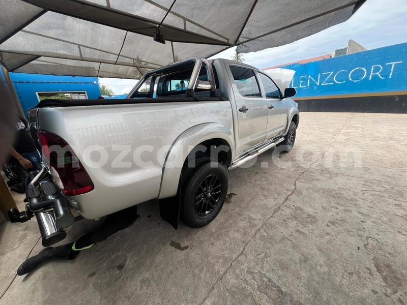 Big with watermark toyota hilux maputo maputo 18823