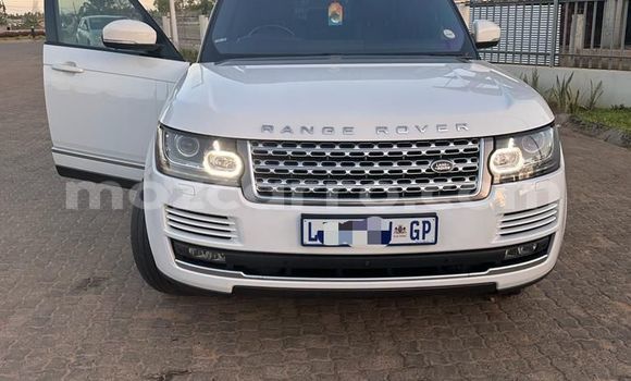 Nunua Ilio tumika Land Rover Range Rover Nyeupe Gari ndani ya Maputo nchini Maputo Nunua Ilio tumika Land Rover Range Rover Nyeupe Gari ndani ya Maputo nchini Maputo