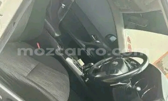Comprar Usado Toyota Camry Branco Carro em Maputo em Maputo Comprar Usado Toyota Camry Branco Carro em Maputo em Maputo