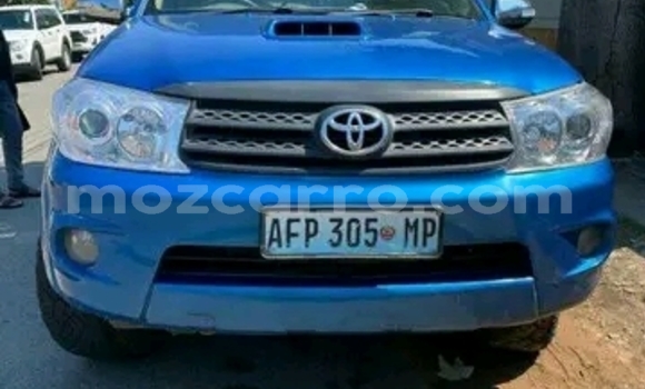 Nunua Ilio tumika Toyota Fortuner Bluu Gari ndani ya Maputo nchini Maputo Nunua Ilio tumika Toyota Fortuner Bluu Gari ndani ya Maputo nchini Maputo