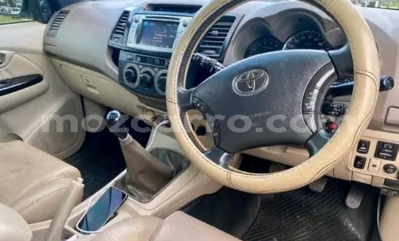 Comprar Usado Toyota Fortuner Branco Carro em Maputo em Maputo Comprar Usado Toyota Fortuner Branco Carro em Maputo em Maputo