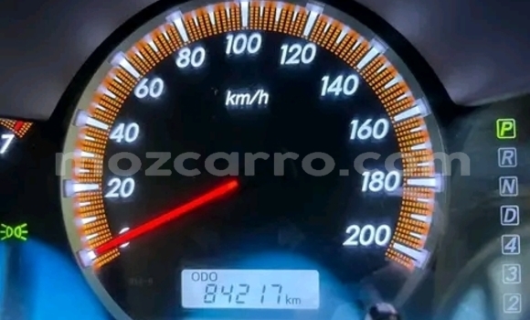 Nunua Ilio tumika Toyota Hilux Nyeupe Gari ndani ya Maputo nchini Maputo Nunua Ilio tumika Toyota Hilux Nyeupe Gari ndani ya Maputo nchini Maputo