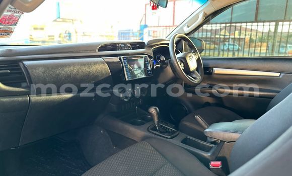 Nunua Ilio tumika Toyota Hiluxe Revo Nyeupe Gari ndani ya Maputo nchini Maputo Nunua Ilio tumika Toyota Hiluxe Revo Nyeupe Gari ndani ya Maputo nchini Maputo