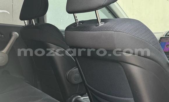 Buy Used Honda CR-V White Car in Maputo in Maputo Buy Used Honda CR-V White Car in Maputo in Maputo