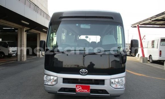 Comprar Usado Toyota Coaster Prata Carro em Maputo em Maputo Comprar Usado Toyota Coaster Prata Carro em Maputo em Maputo