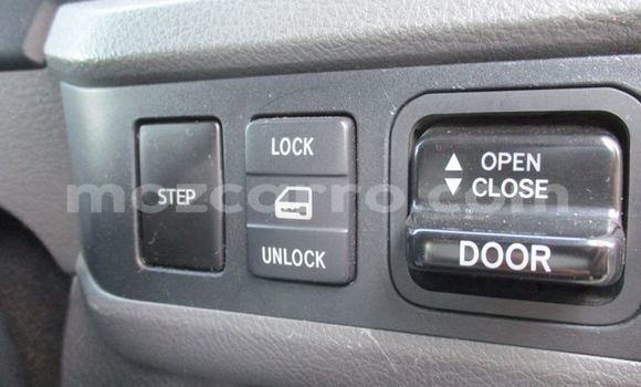 Comprar Usado Toyota Coaster Prata Carro em Maputo em Maputo Comprar Usado Toyota Coaster Prata Carro em Maputo em Maputo