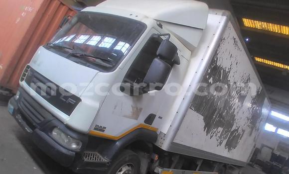 Nunua Ilio tumika DAF 66 Nyeupe Gari ndani ya Maputo nchini Maputo Nunua Ilio tumika DAF 66 Nyeupe Gari ndani ya Maputo nchini Maputo